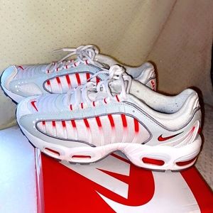 SOLD ***Nike Air Max Tailwind IV Shoes